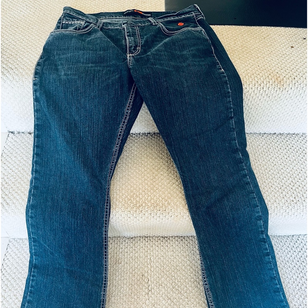 Wrangler 34/32 FLAME RESISTANT WORN 1 x